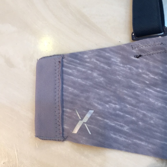 Knix Knixwear Size 7, 8 in 1 padded Evolution bra - Picture 4 of 7